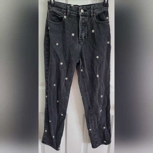 PacSun Women's Black High Rise Straight Leg Daisy Floral Embroidered Jeans Sz 23 - Picture 1 of 9